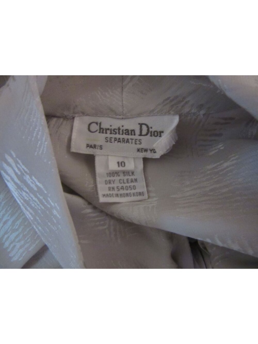 Vintage Christian Dior Gray Silk Blouse With Attached Bow Tie Size 10 - Picture 8 of 8